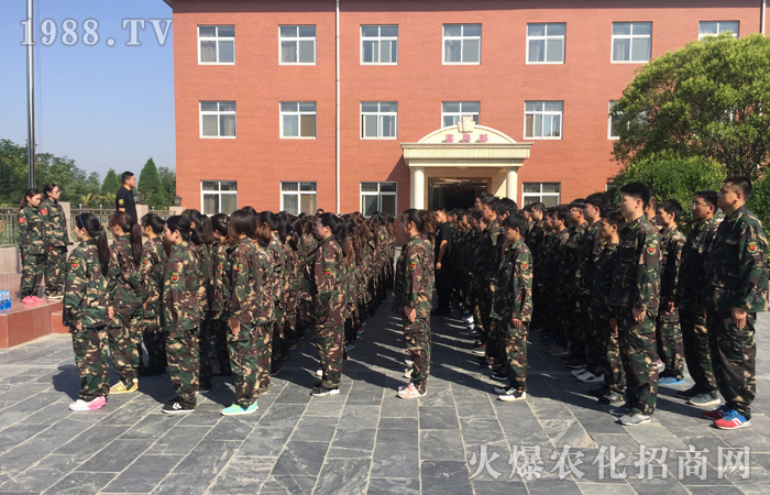 轉變觀念、端正態度,用心做好每一項工作!