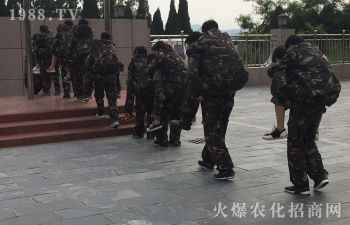 珍惜身邊那些,曾經幫助過你的人