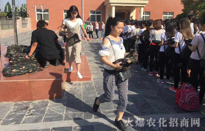 為了家庭、孩子、自己,我們必須全力以赴面對生活的挑戰!