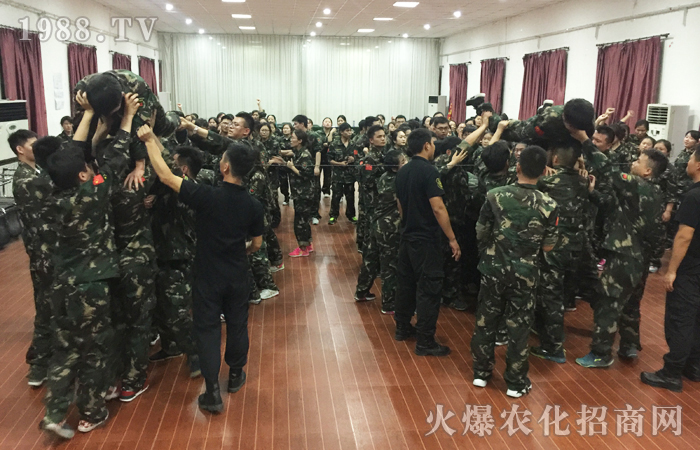 為了家庭、孩子、自己,我們必須全力以赴面對生活的挑戰!