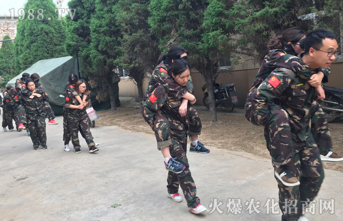尋找無名靈魂!踩碎死覺基石!