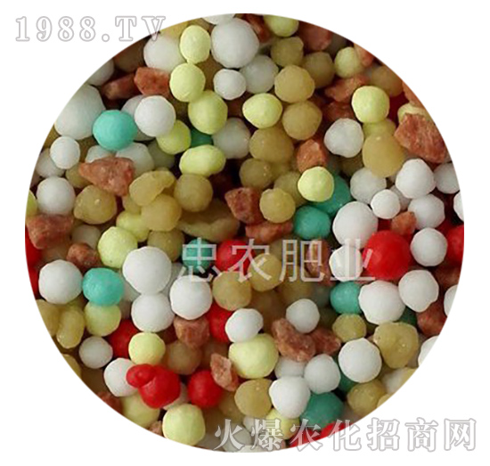 緩釋摻混肥料（高磷型）-忠農肥業